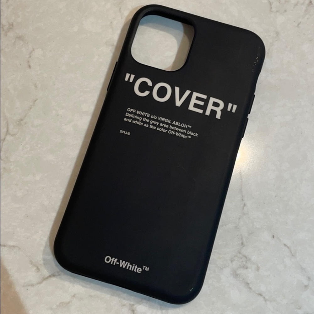 Apple iPhone 11 Pro Rubber Off-White Case